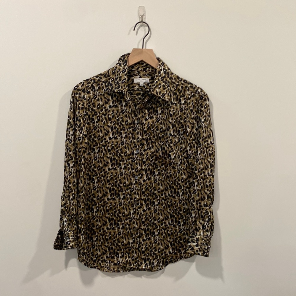 Equipment Silk (XS) Button Down Blouse